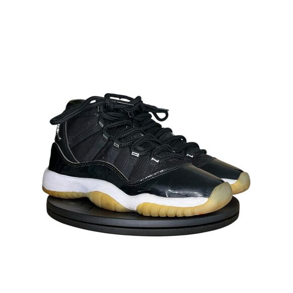 ***SOLD*** Nike Air Jordan 11 Retro 'Jubilee' Basketball Sneakers Size 4.5Y GS - Picture 3 of 5